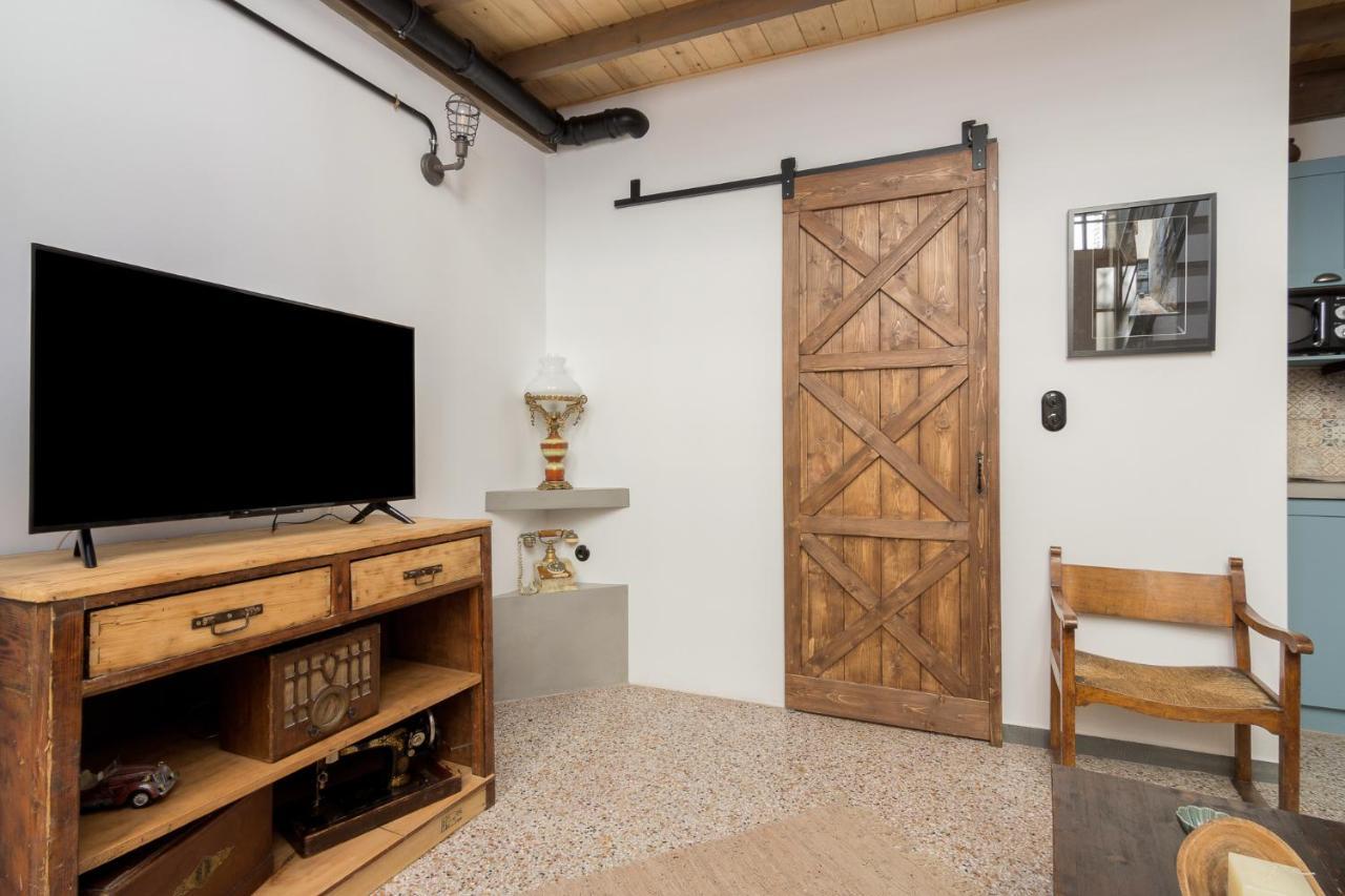 Vintage Loft B In Monastiraki Apartment Atena Exterior foto